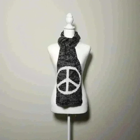 Wooden Ships Accessories - NWT Handmade Wooden Ships Peace Marled Gray & Black Mohair Wool Scarf